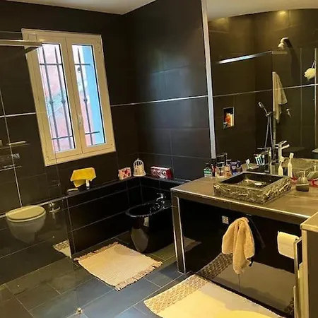 Avec Piscines *