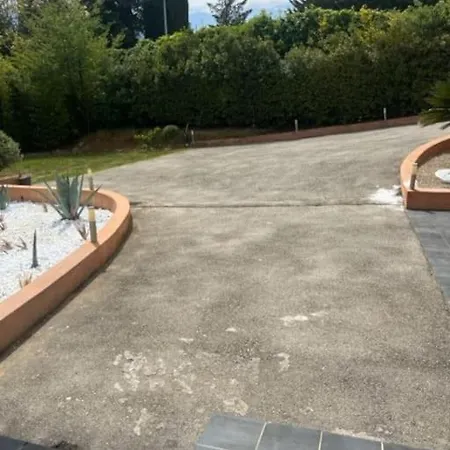 Avec Piscines Villa *